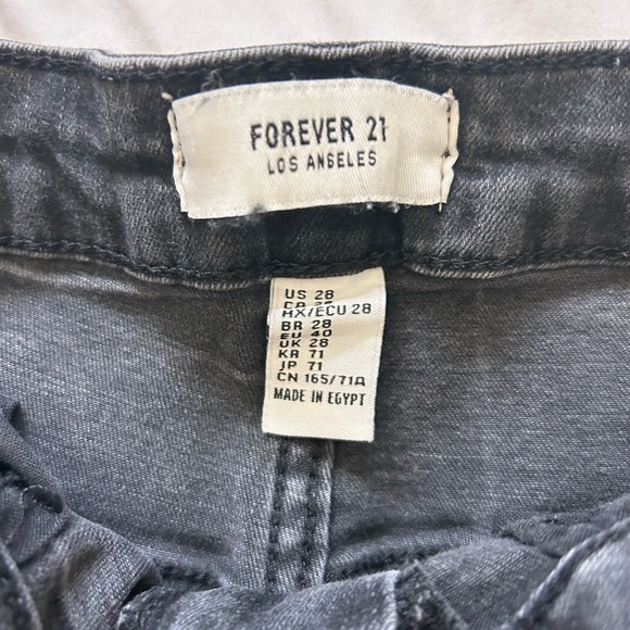 Black Midi Denim Shorts - Picture 4 of 4